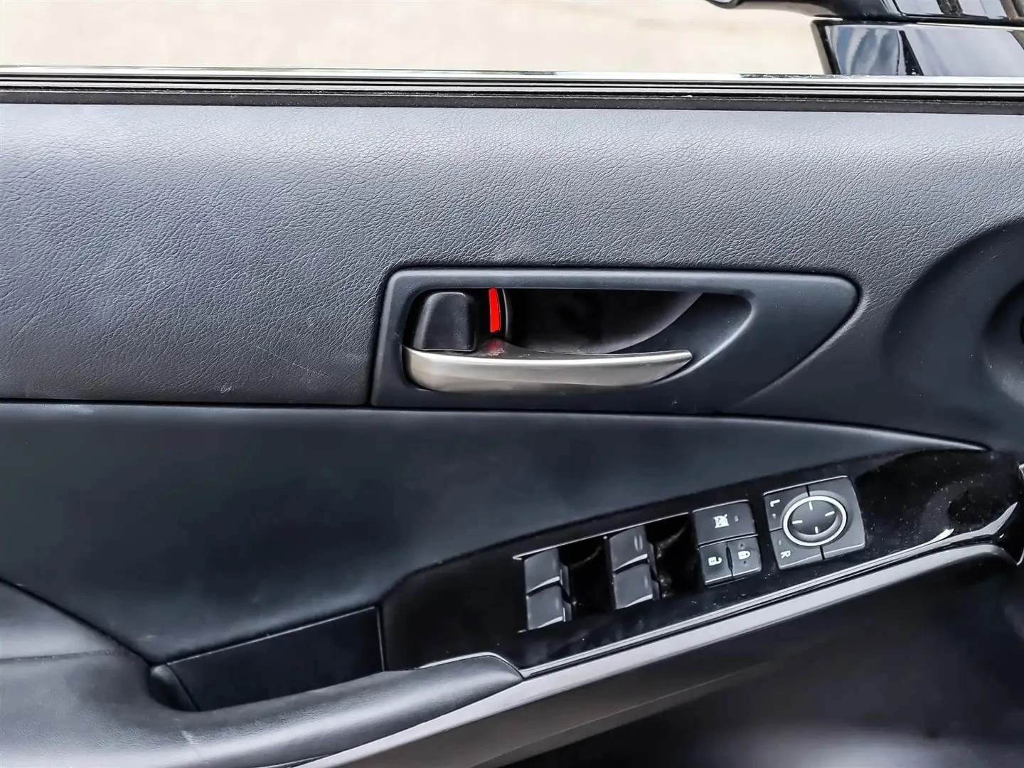 Lexus IS 300 F SPORT ���� �� �������� ����������� & ���������� | Mobile.bg � ����������� 14