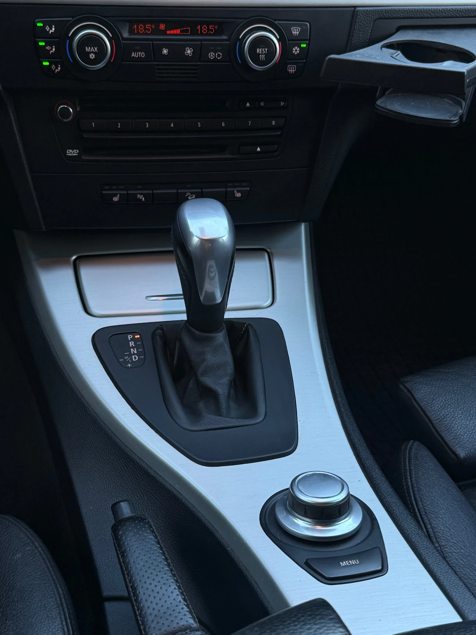 BMW 330 M-Pack* Hi Fi* 231* XD, снимка 12 - Автомобили и джипове - 55599036