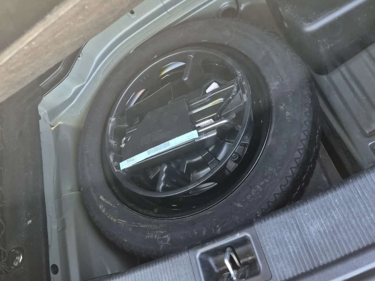 Mercedes-Benz E 400 4MATIC * CARFAX *  | Mobile.bg � ����������� 15