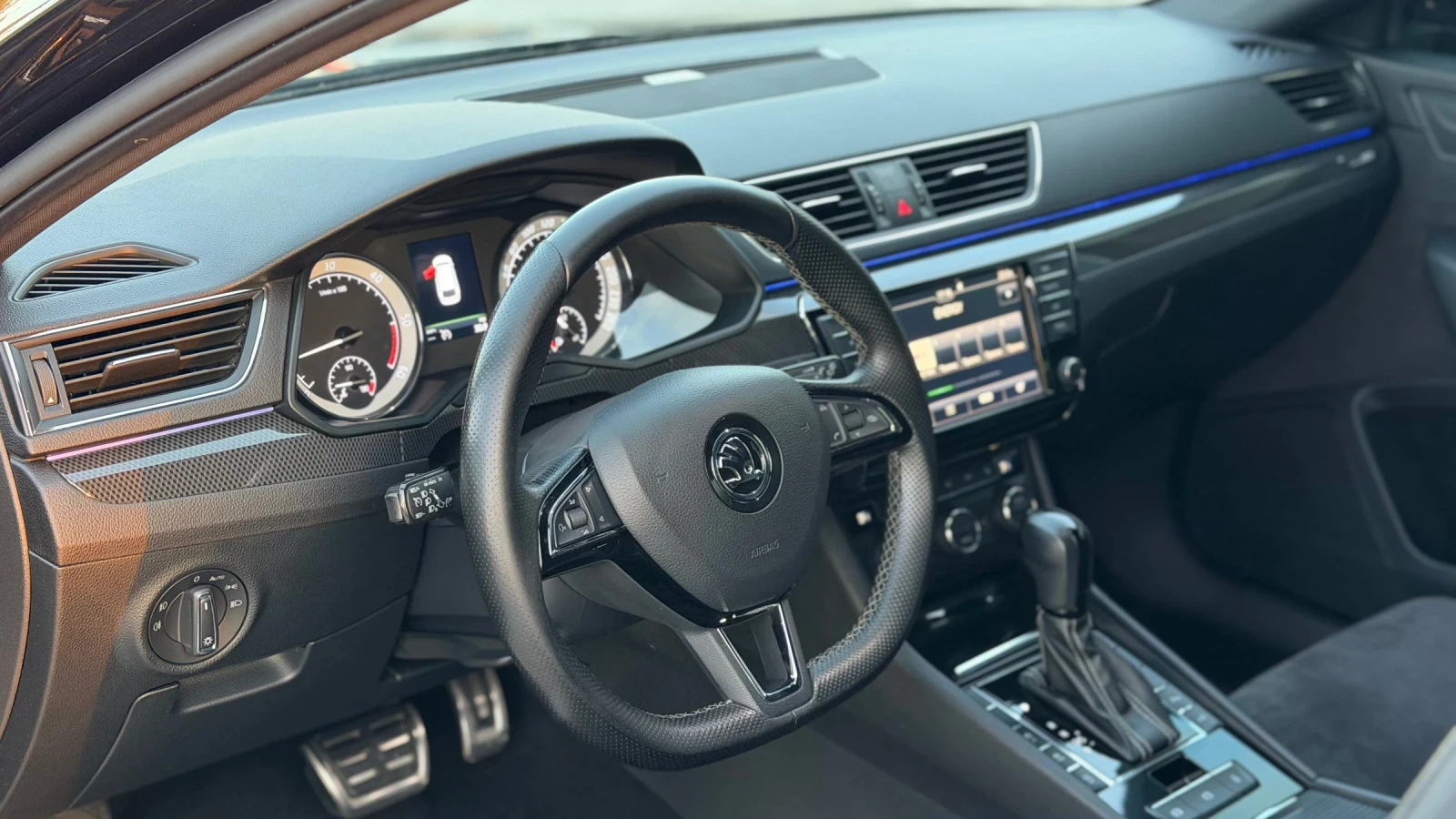 Skoda Superb SPORTLINE, снимка 7 - Автомобили и джипове - 56587028