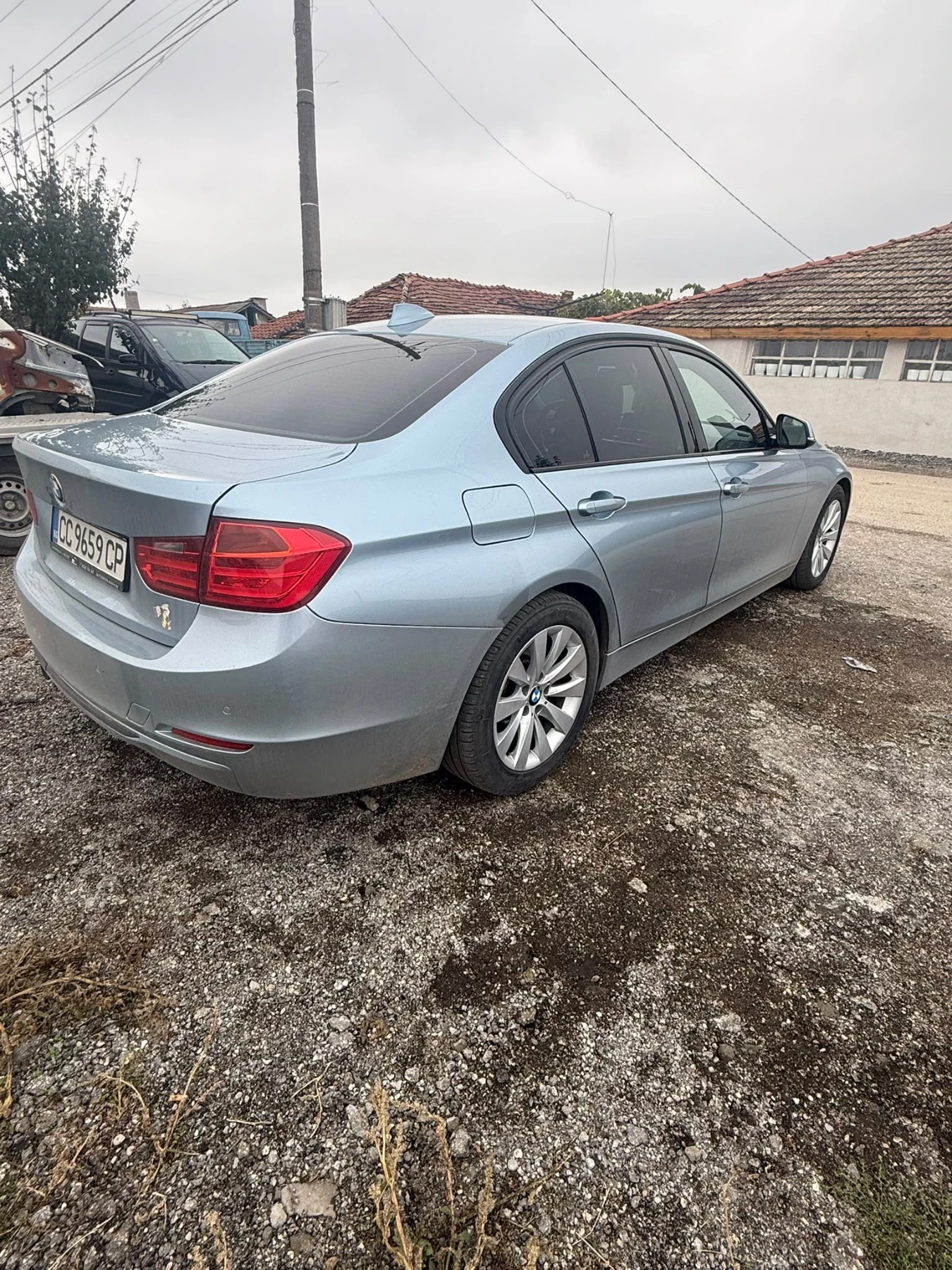BMW 330 SPORT, снимка 4 - Автомобили и джипове - 56659236