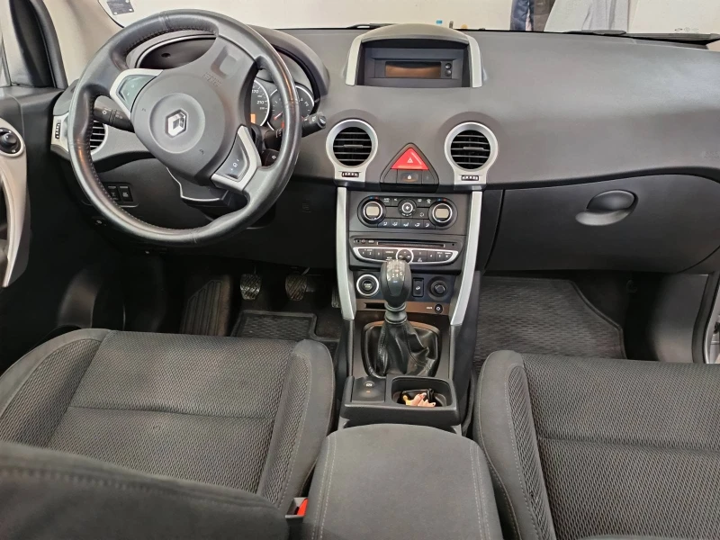 Renault Koleos, снимка 10 - Автомобили и джипове - 48727833