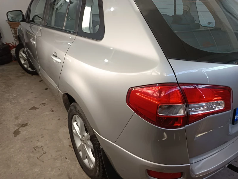 Renault Koleos, снимка 2 - Автомобили и джипове - 48727833