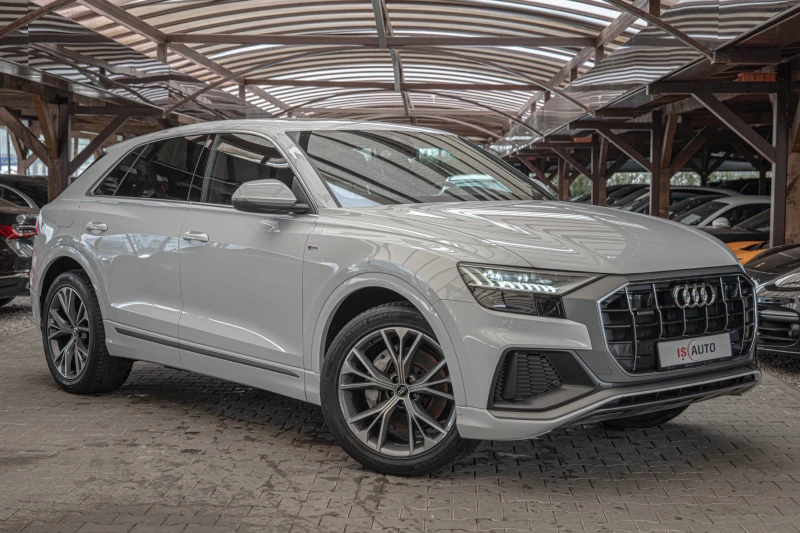 Audi Q8 50TDI/Sline/Virtual/Panorama/Side Assist/, снимка 2 - Автомобили и джипове - 48936376