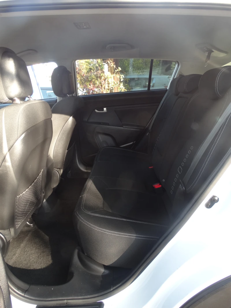 Kia Sportage 1.7 crdi 116 k.c., снимка 7 - Автомобили и джипове - 52108498