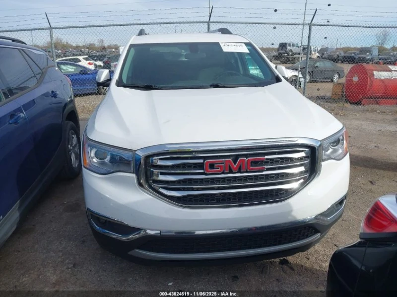 Gmc Acadia 3.6L V-6 DI, DOHC, VVT, 310HP All Wheel Drive, снимка 4 - Автомобили и джипове - 52851309