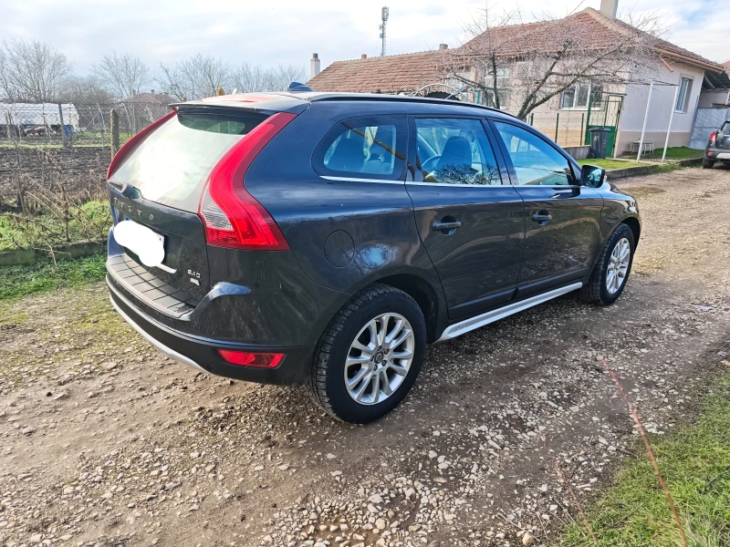 Volvo XC60 2.4D, снимка 5 - Автомобили и джипове - 53476661