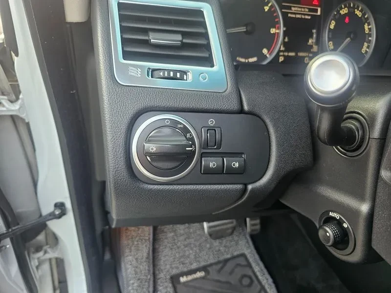 Land Rover Range Rover Sport 3.0D, снимка 13 - Автомобили и джипове - 54500512