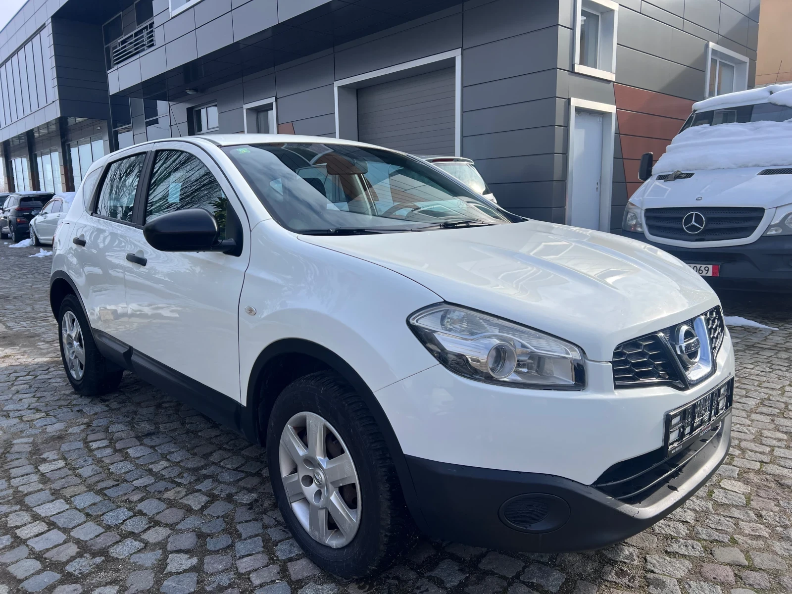 Nissan Qashqai 1.6 i Facelift  - изображение 3