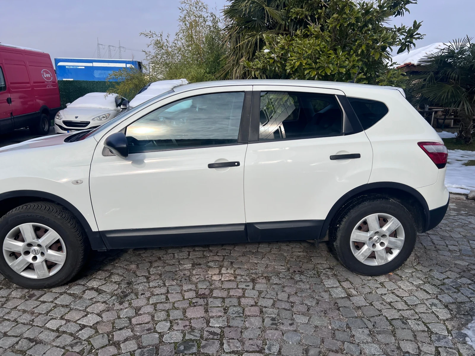 Nissan Qashqai 1.6 i Facelift  - изображение 8