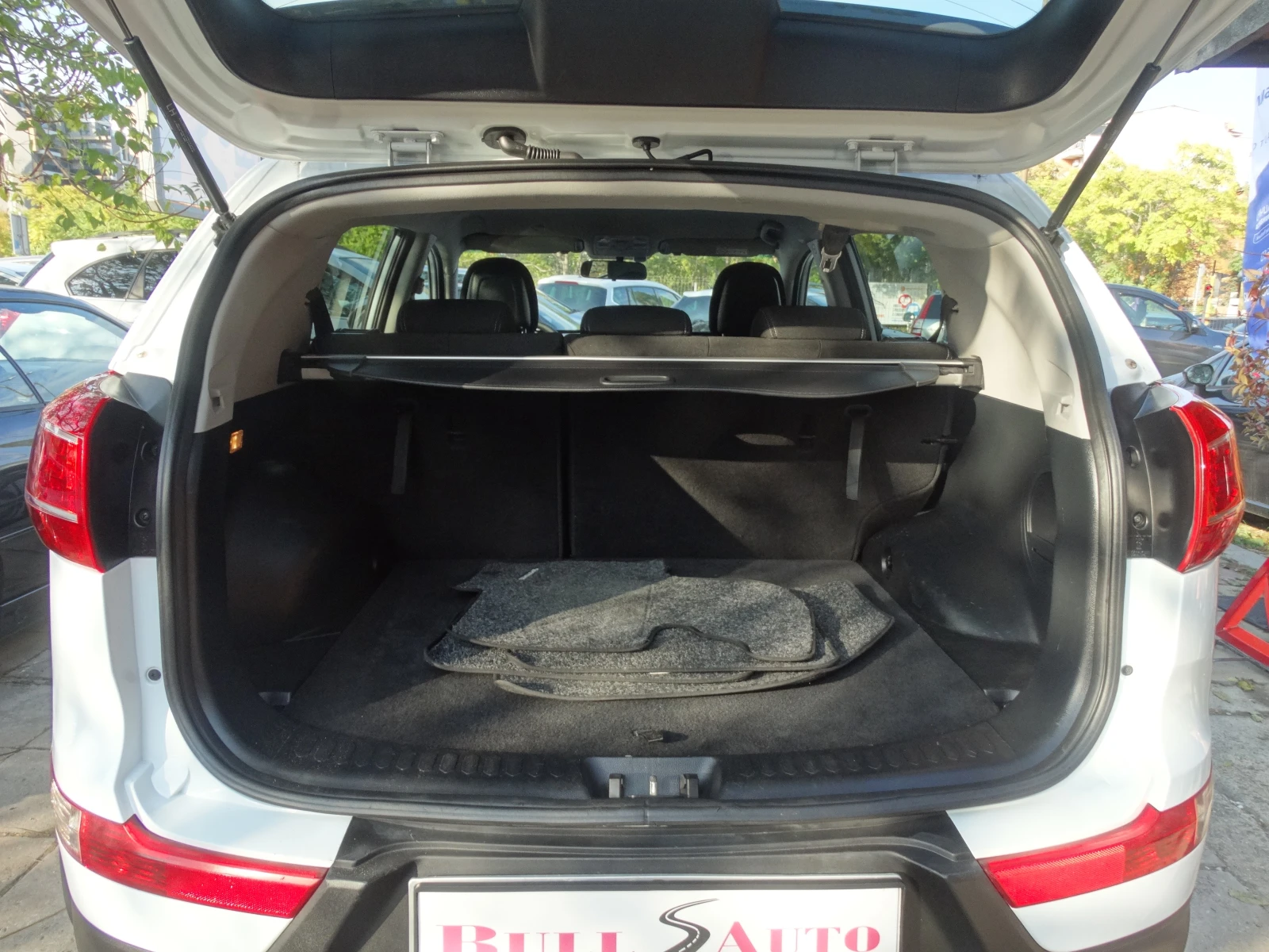Kia Sportage 1.7 crdi 116 k.c. - изображение 6