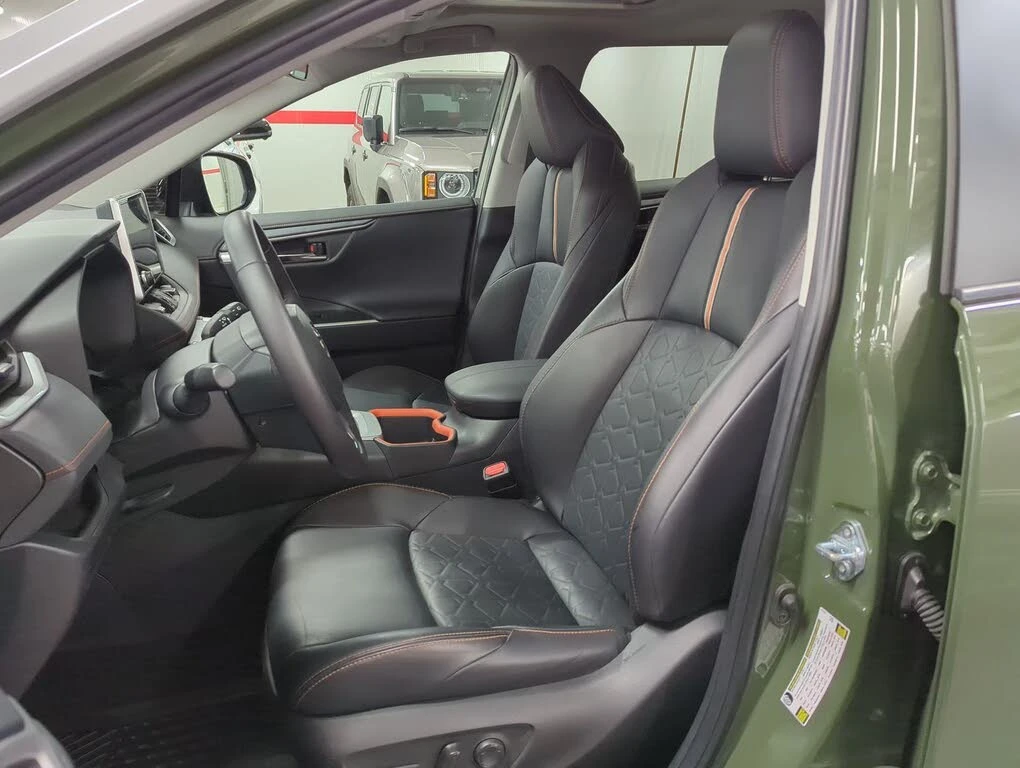 Toyota Rav4 Adventure BLINDSPOT* KEYLESS* CAM* ПОДГРЕВ*  - изображение 10