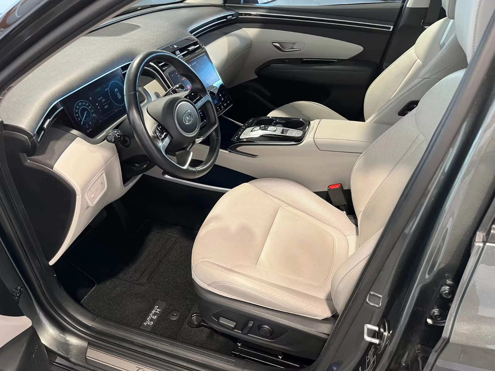 Hyundai Tucson 1.6/PRIME/136HP/NAVI/LED/PDC/MEMORY/KLESS/LED/850f - изображение 8