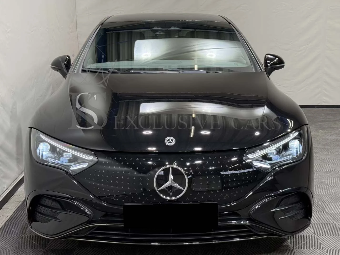 Mercedes-Benz EQE 350* 4MATIC* AMG* AIRMATIC* BURMESTER 3D* 360*  - изображение 2