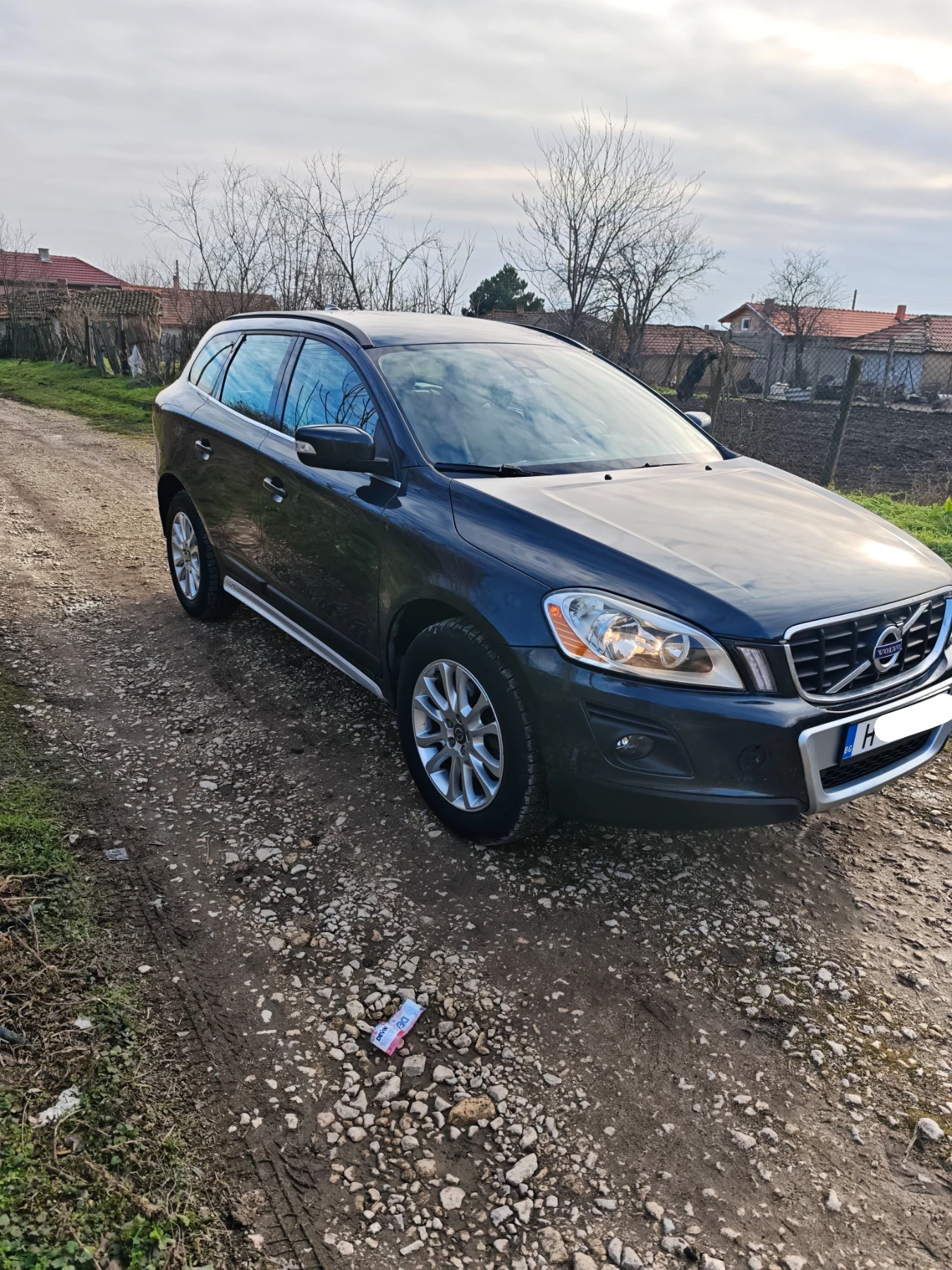 Volvo XC60 2.4D - изображение 2
