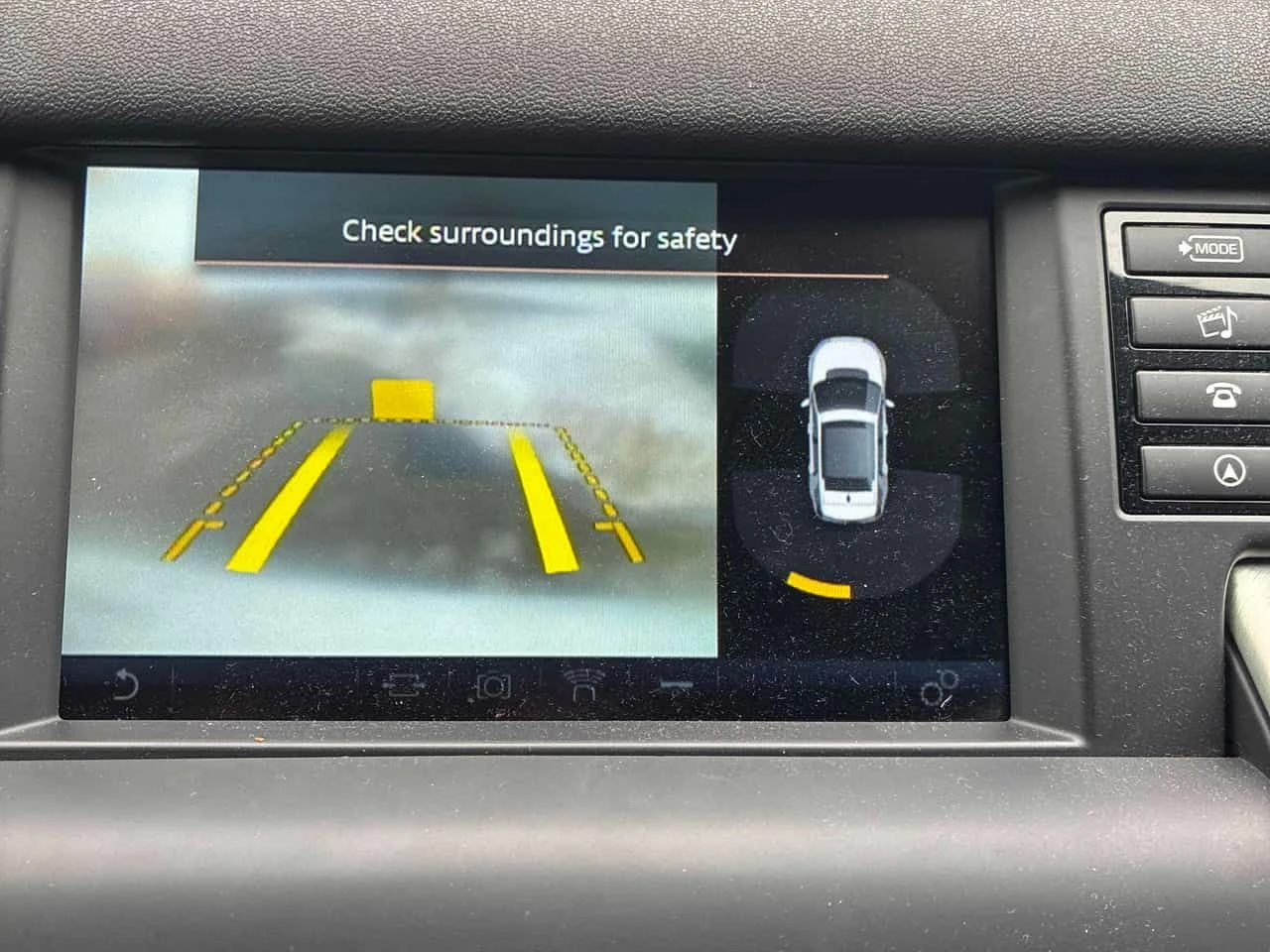 Land Rover Discovery Sport * HSE * PANO* KEYLESS* ПАНО* , снимка 12 - Автомобили и джипове - 53797208