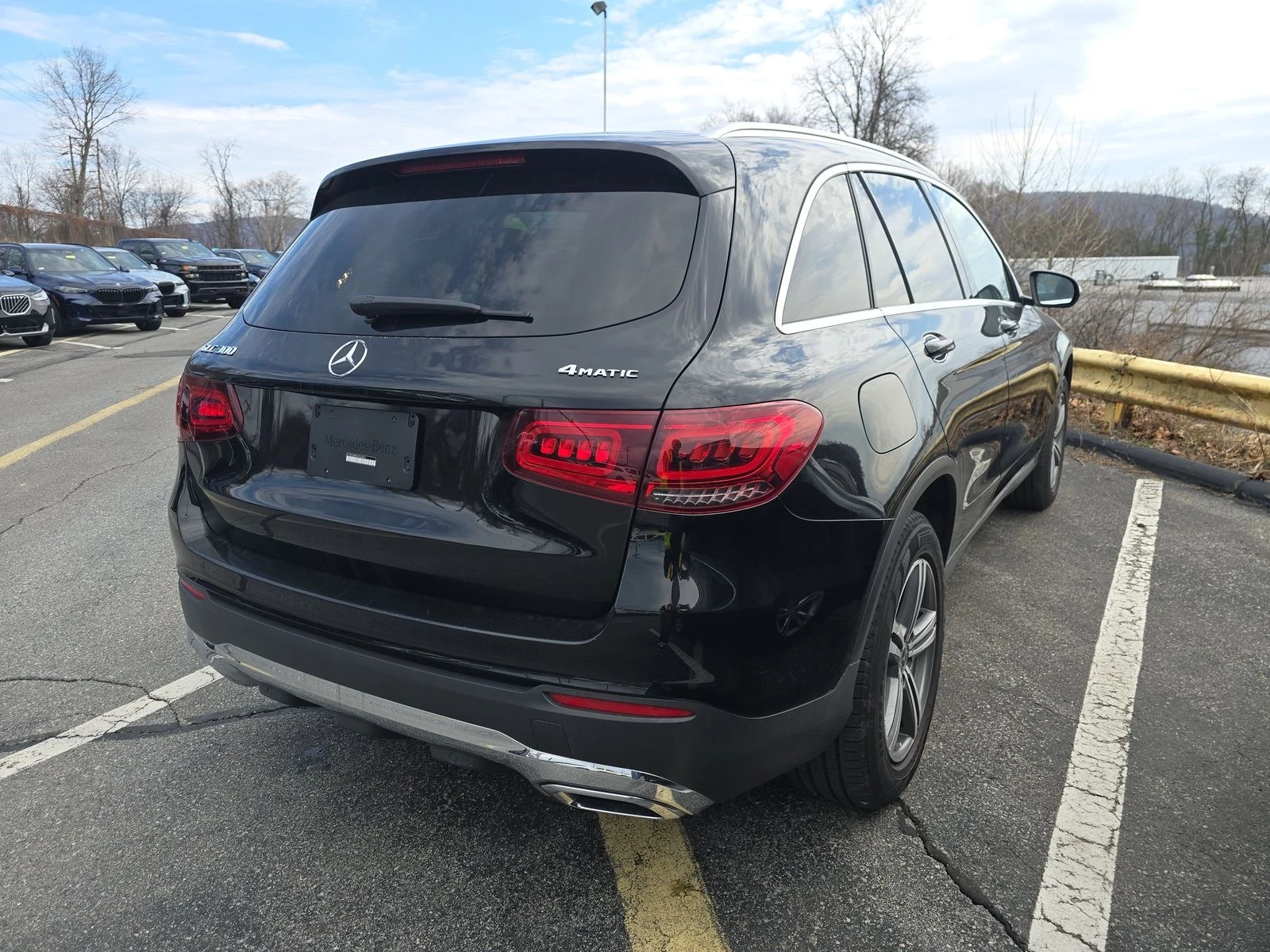 Mercedes-Benz GLC 300 4MATIC, снимка 4 - Автомобили и джипове - 53859532