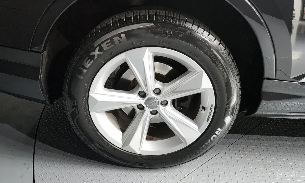 Audi Q7 MATRIX / DISTORNIC / ОБДУХВАНЕ / ПОДГРЕВИ / HEADUP, снимка 5 - Автомобили и джипове - 53930755