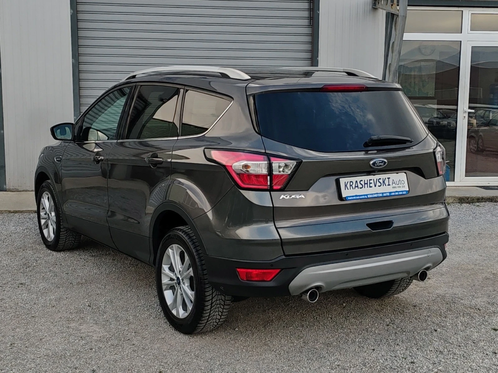 Ford Kuga 1.5d Euro6b Navi, снимка 4 - Автомобили и джипове - 53963746