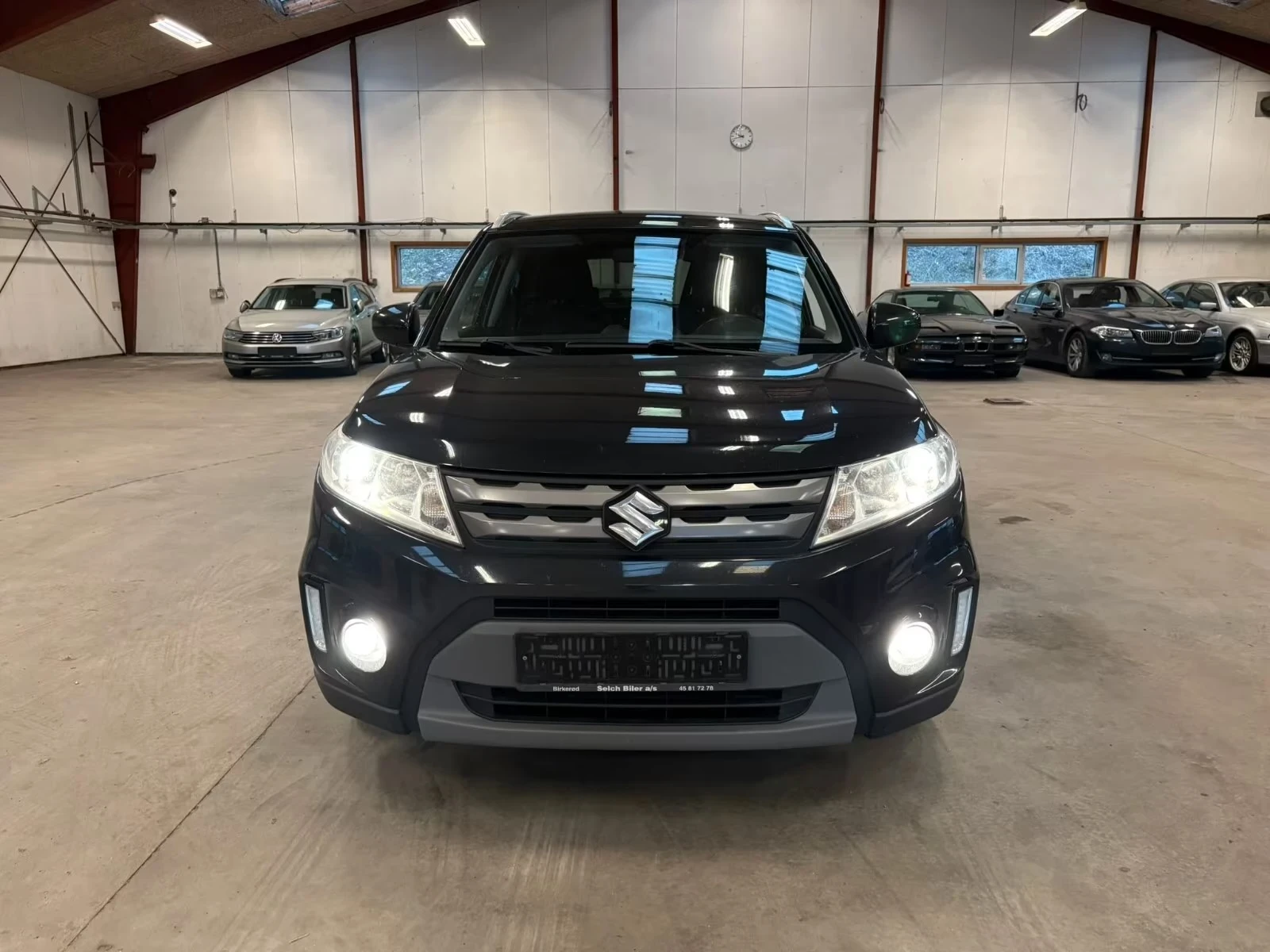Suzuki Vitara 1.6benzin aut.  120ps 2WD DK, снимка 3 - Автомобили и джипове - 54085648