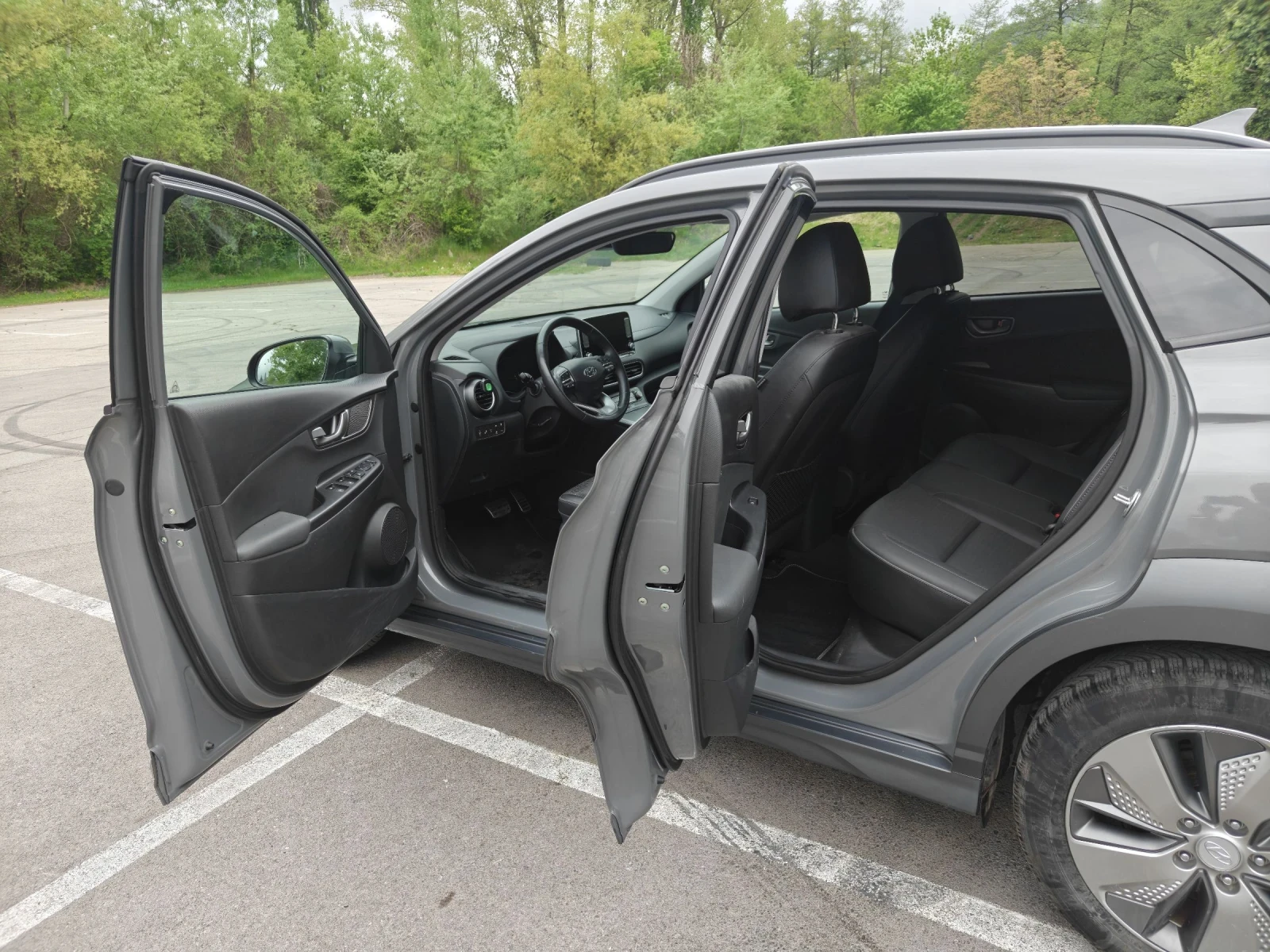Hyundai Kona Executive, снимка 6 - Автомобили и джипове - 54485328