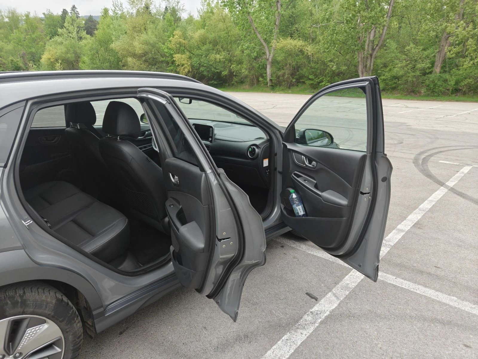 Hyundai Kona Executive, снимка 9 - Автомобили и джипове - 54485328