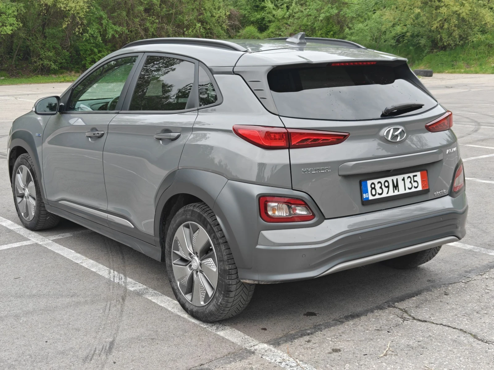Hyundai Kona Executive, снимка 4 - Автомобили и джипове - 54485328