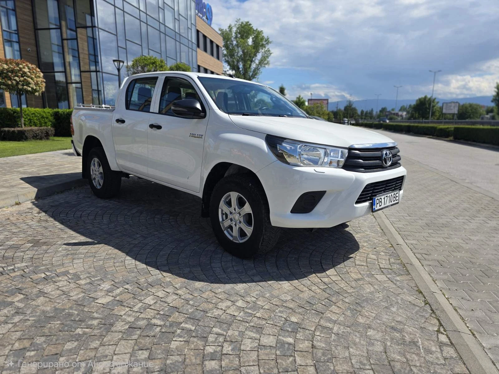 Toyota Hilux 2.4D 4X4 72 000 KM, снимка 2 - Автомобили и джипове - 54566236