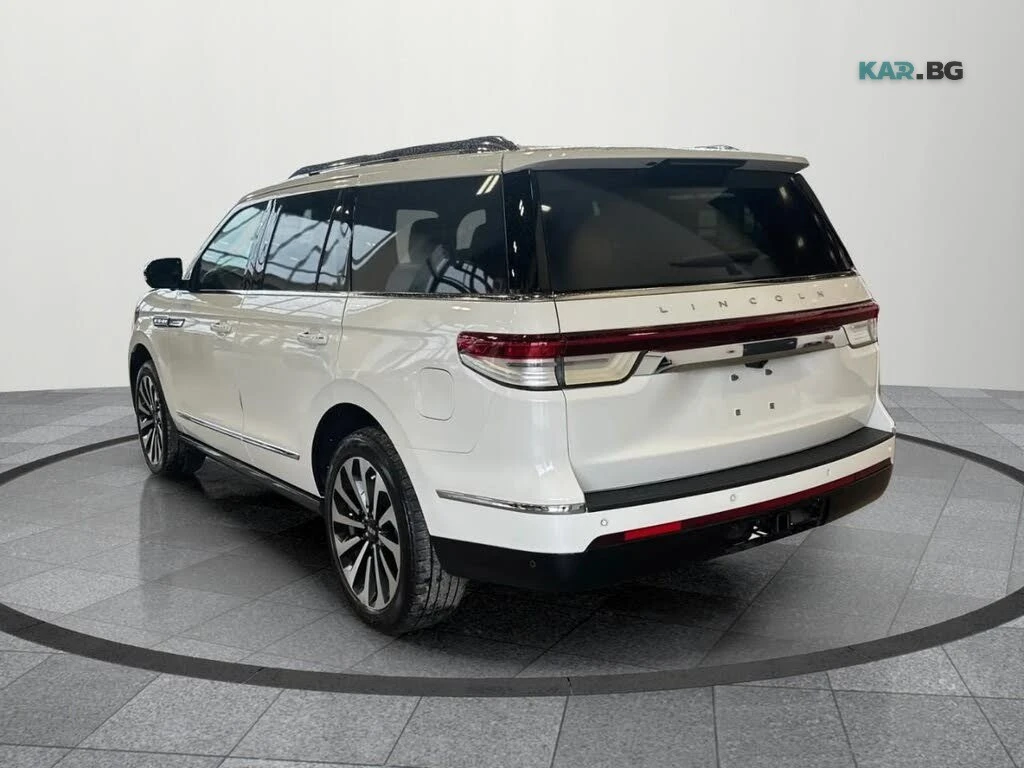 Lincoln Navigator АвтоКредит* (ЦЕНА ДО БГ)* , снимка 3 - Автомобили и джипове - 54781442
