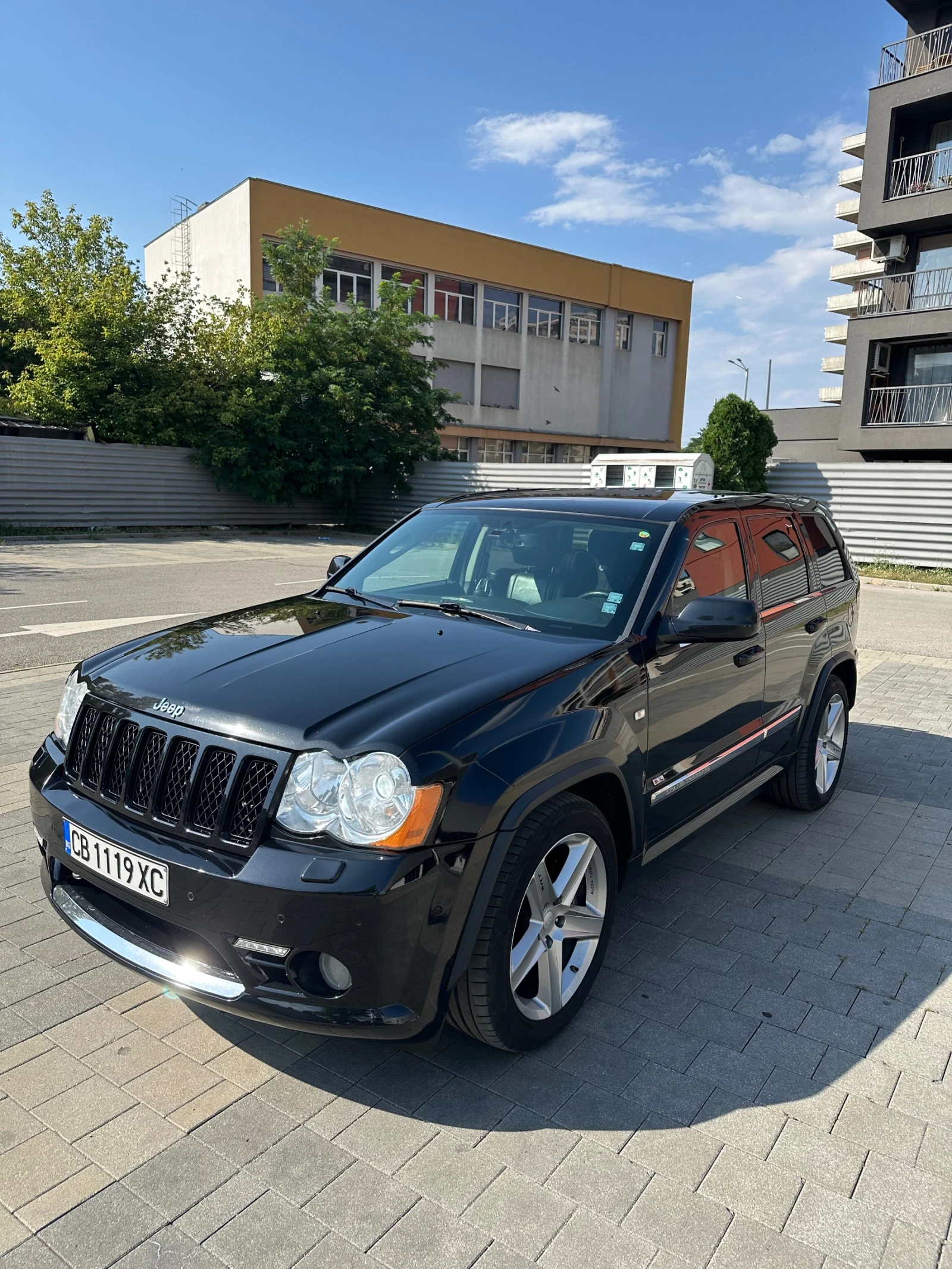 Jeep Grand cherokee 6.1  SRT 8