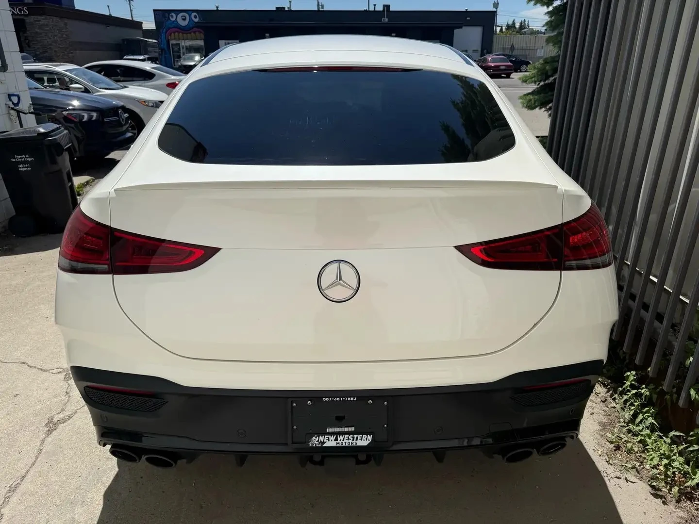 Mercedes-Benz GLE 53 4MATIC 4MATIC+ * 360* BURMESTER* PANO* DISTRO* ОБДУХ, снимка 5 - Автомобили и джипове - 55478148