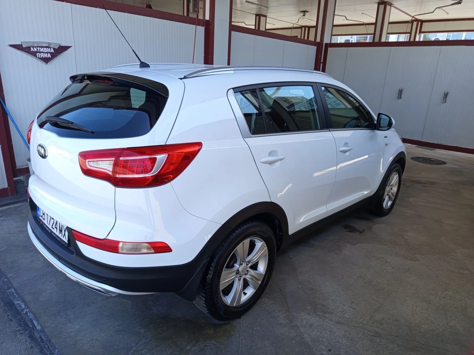 Kia Sportage 2.0i Automatic  | Mobile.bg � ����������� 3