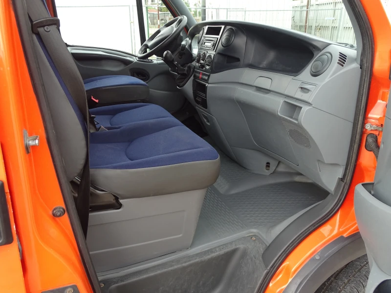 Iveco Daily 35S14, снимка 14 - Бусове и автобуси - 50387778