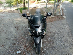 ����� �� �������� �� Piaggio XEvo ��������