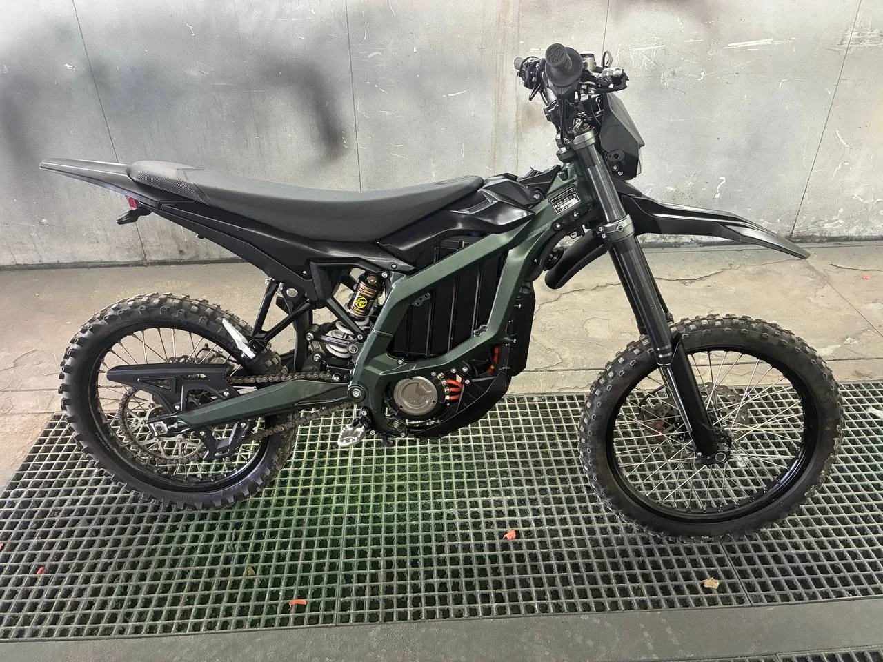 Surron Ultra Bee, снимка 4 - Мотоциклети и мототехника - 53739793