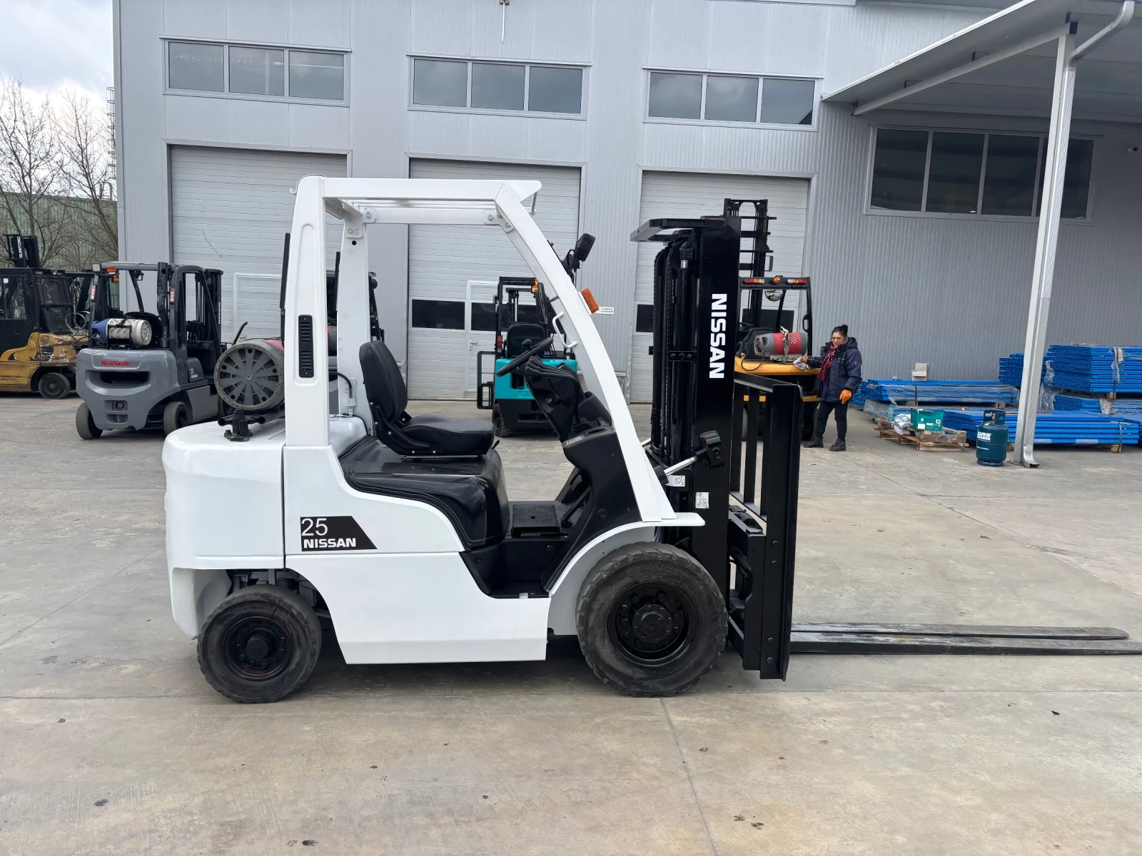 ������� Nissan ������� ����������, ������� | Mobile.bg � ����������� 4