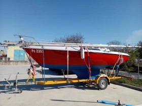 Ветроходна лодка Edel 665, снимка 1