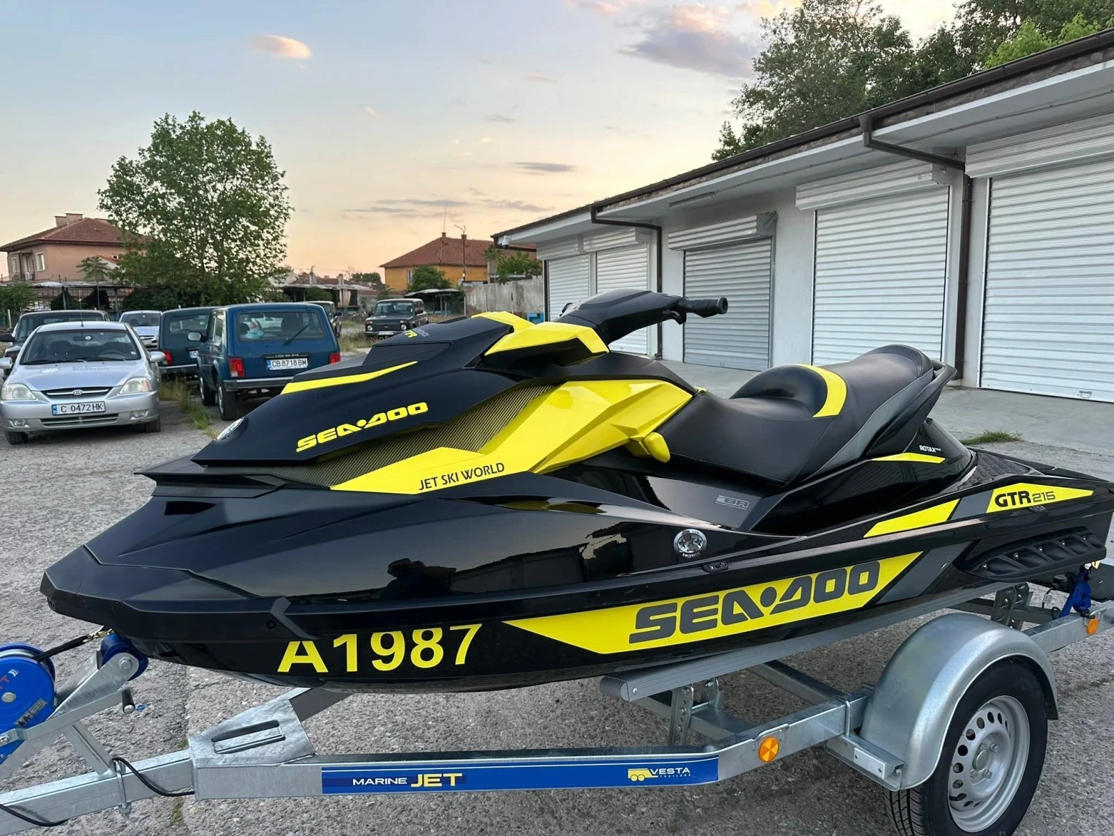 Джет Bombardier Sea Doo GTR 215