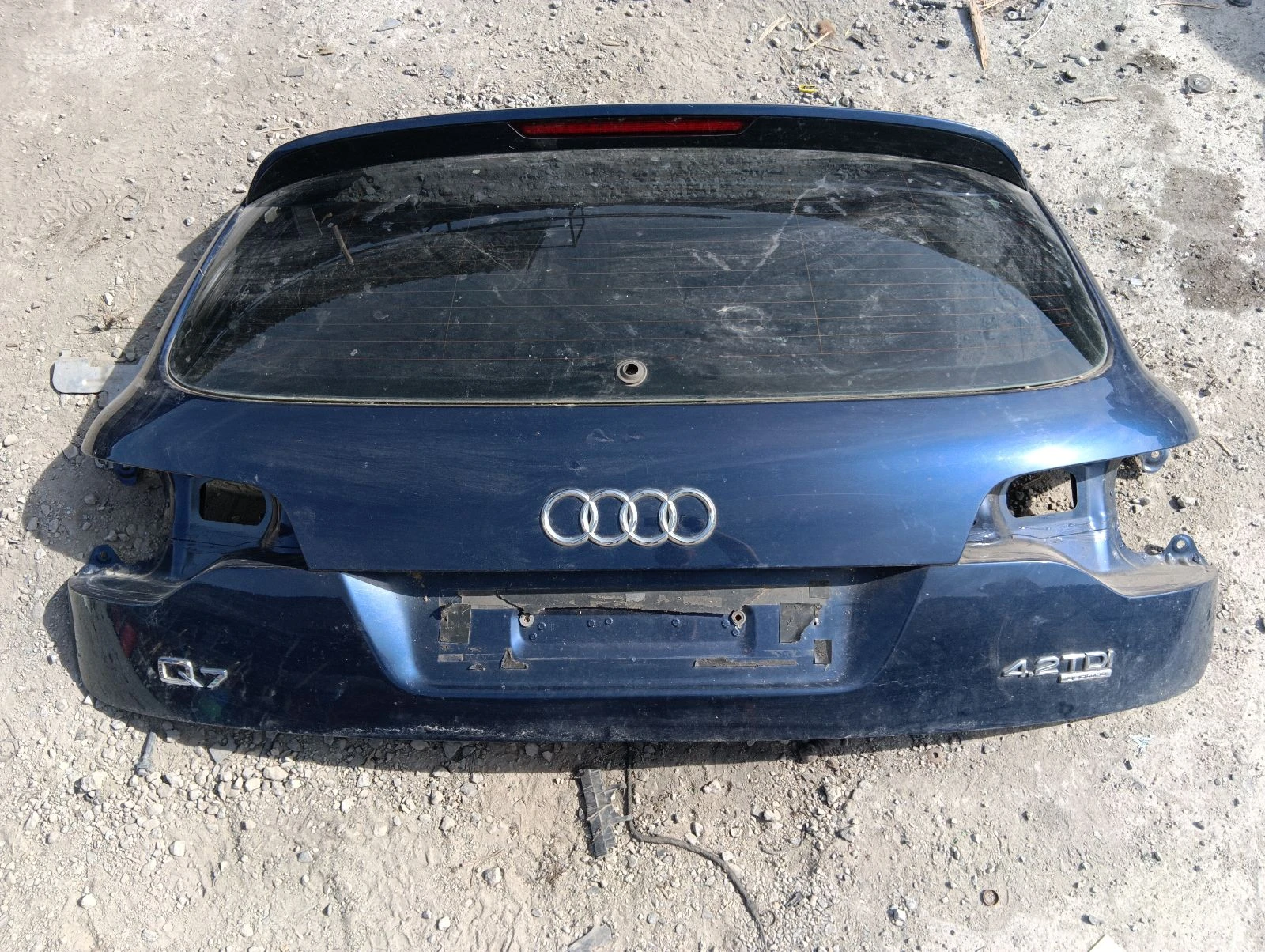 капак заден тъмносин Audi Q7