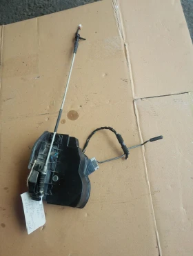 Брава врата предна дясна Бмв Е90 320д