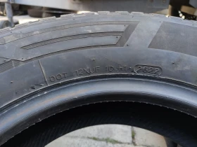 Гуми Зимни 215/65R16, снимка 6