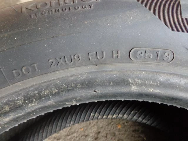 Гуми Зимни 215/60R16, снимка 12 - Гуми и джанти - 19431002