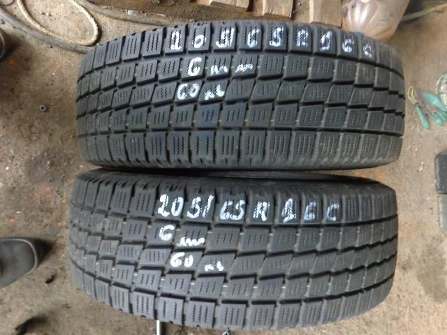 Гуми Зимни 205/65R16, снимка 3 - Гуми и джанти - 20254116