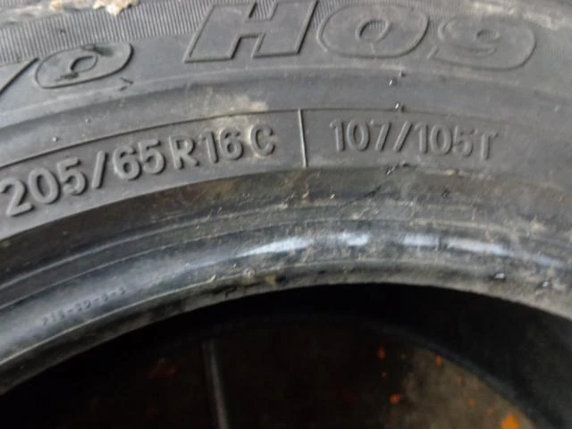 Гуми Зимни 205/65R16, снимка 8 - Гуми и джанти - 20254116