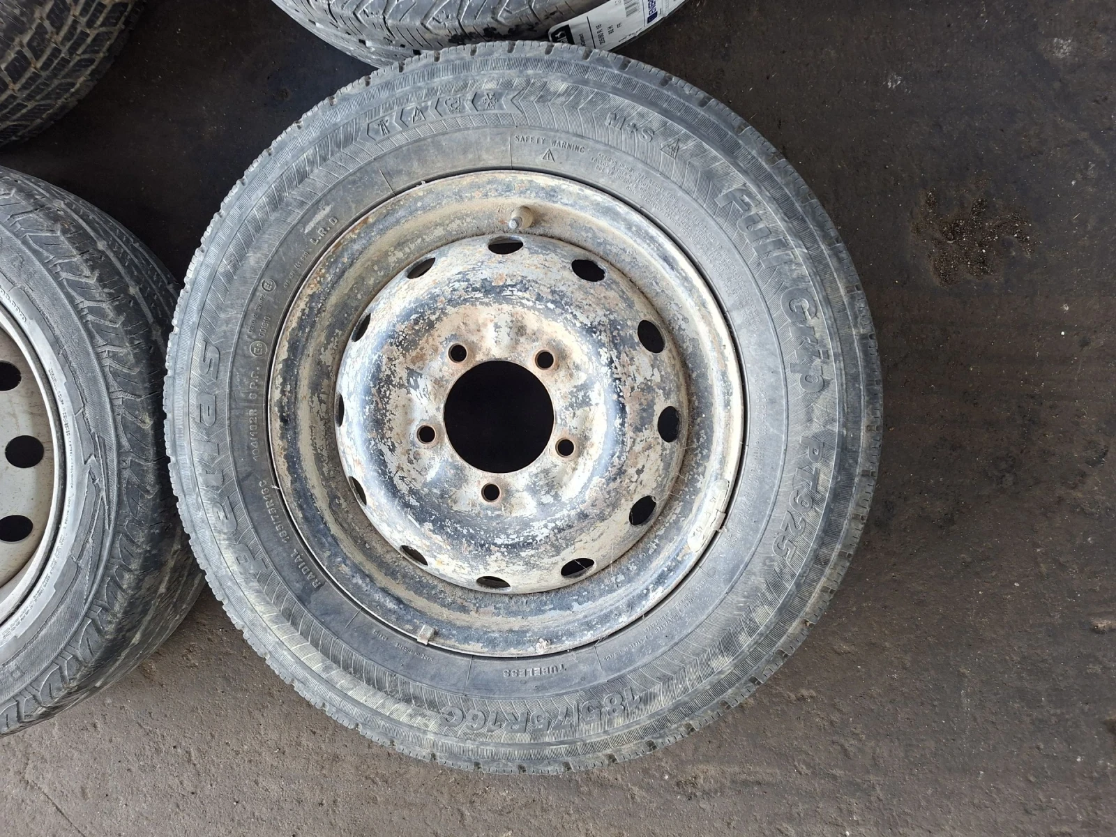 ���� � ������ 175/75R16 �� Lada Niva | Mobile.bg � ����������� 2