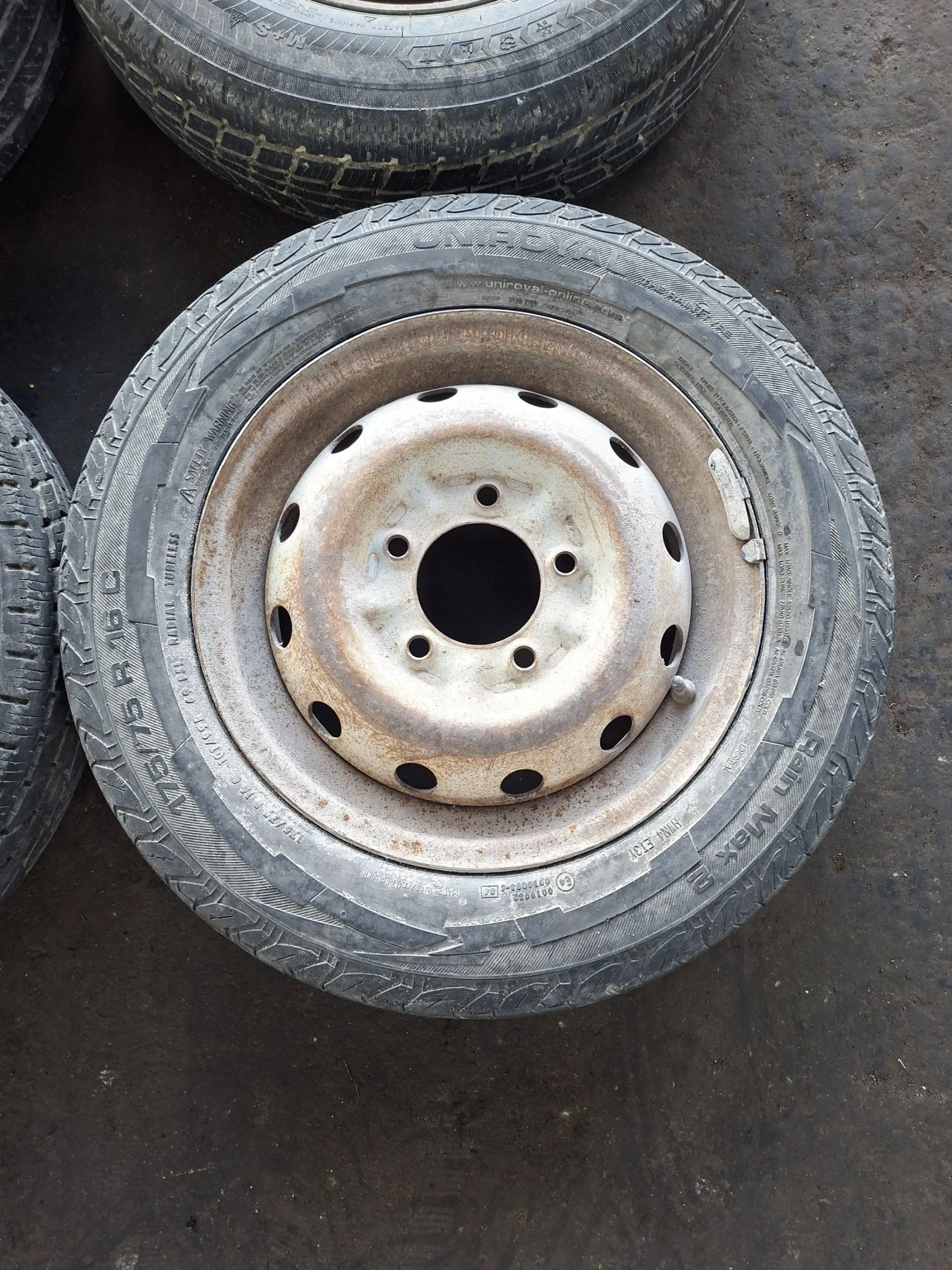 ���� � ������ 175/75R16 �� Lada Niva | Mobile.bg � ����������� 3