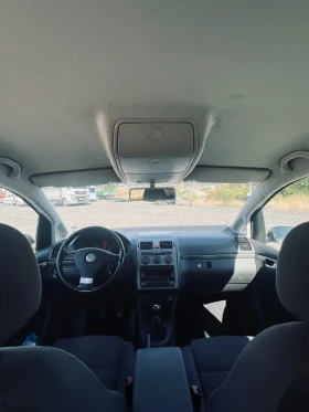 VW Touran 2.0 TDI, снимка 8