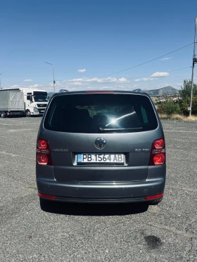 VW Touran 2.0 TDI, снимка 3