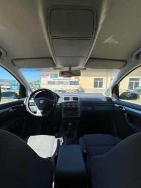 VW Touran 2.0 TDI, снимка 13