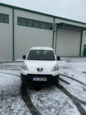 Peugeot Partner 1.6 HDI  Климатик  2012г - 6799 лв. / 3476.27 € - 13996956 3